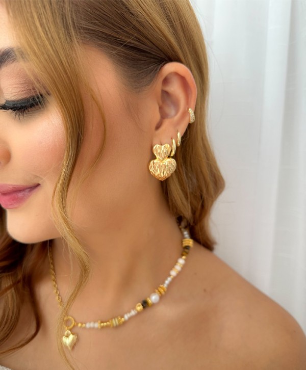 Aretes amorosa