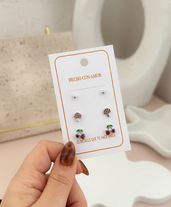 Aretes cherry glow