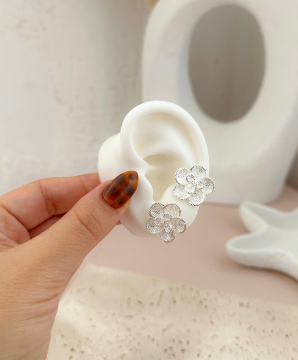 Aretes gardenia