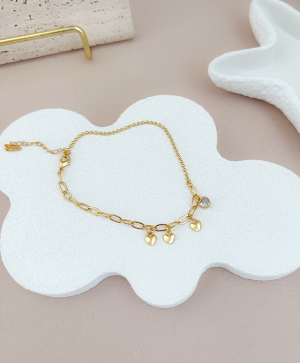 Love anklet
