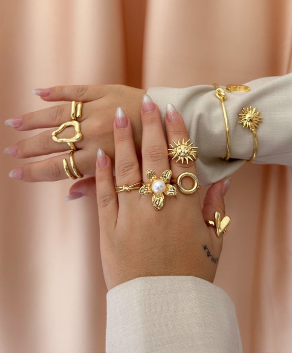 Anillos abstracts