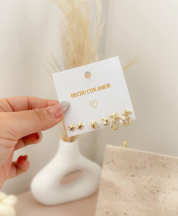 Travel earrings set