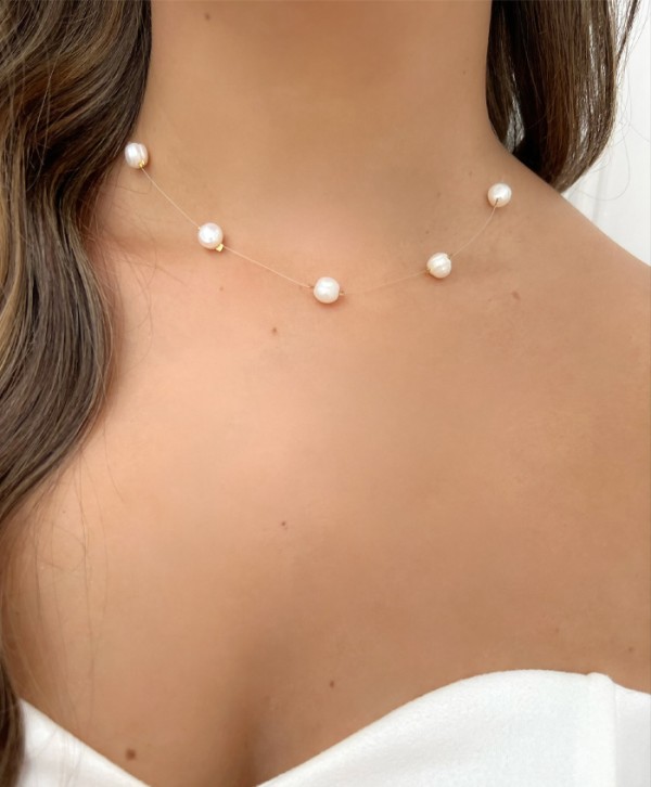 Collar invisible perlas 
