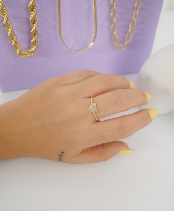 Anillo corazón circonado