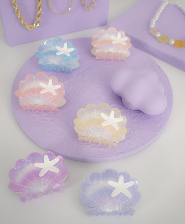 Hair clip rainbow shells