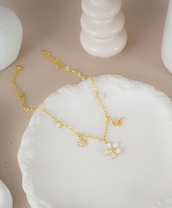Collar bloomy