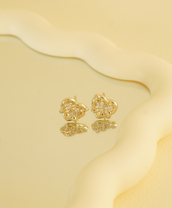 Aretes amor trenzado