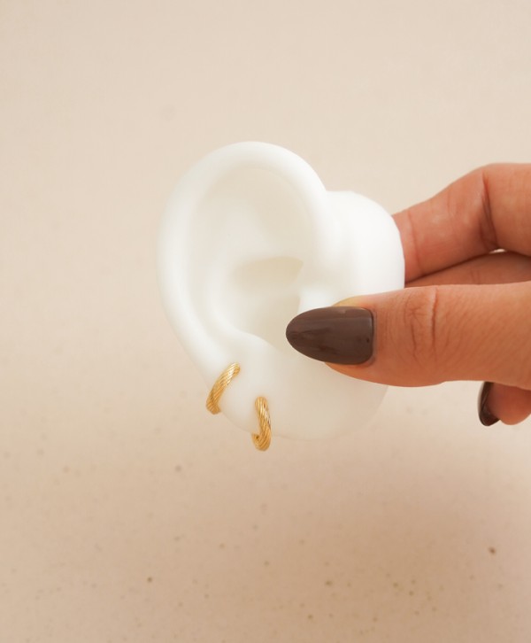 11mm split tube earring