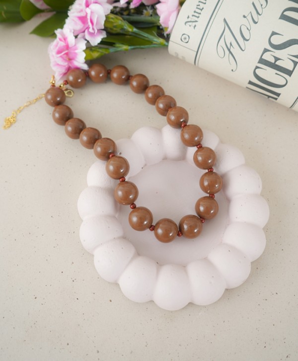 Collar choco latte
