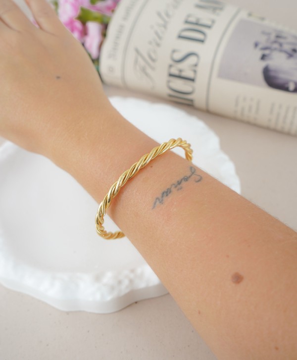Brazalete trenzado