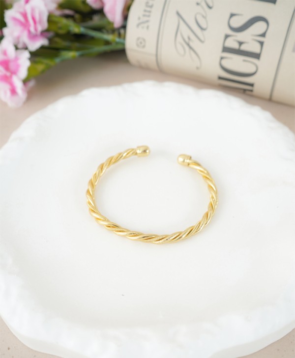 Brazalete trenzado