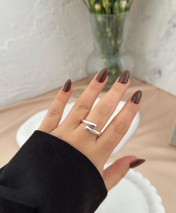 Lizz ring
