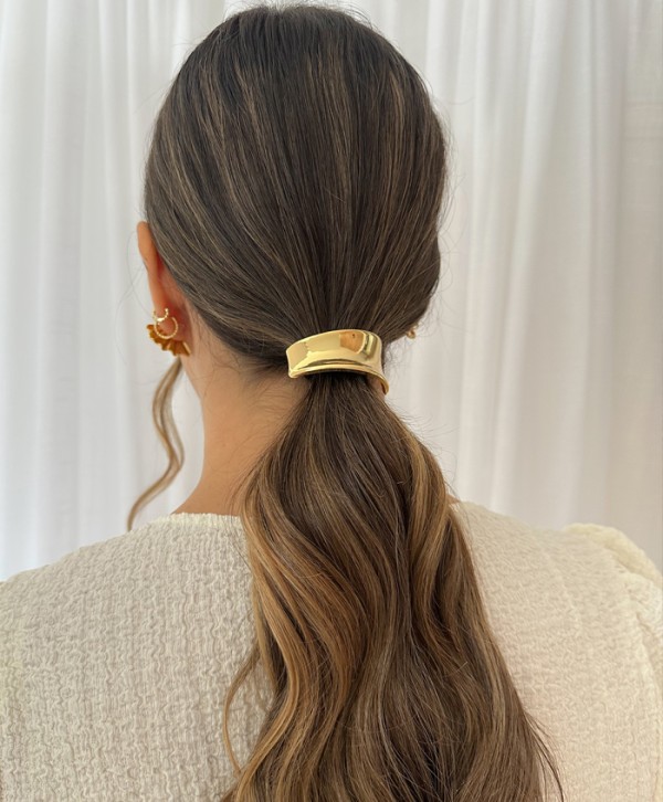 Pony cuff liso