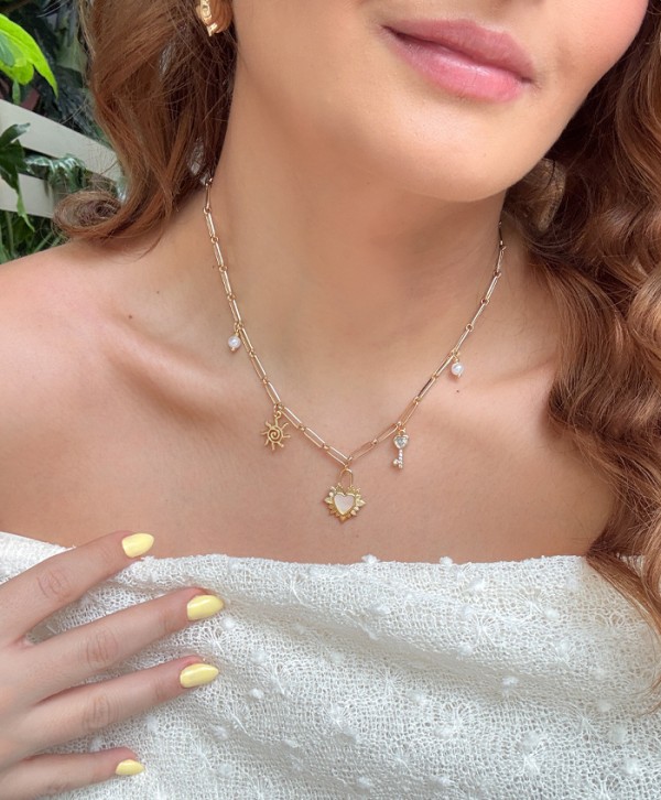 Collar amor iluminado
