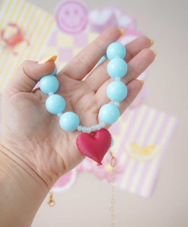 Collar globo de amor