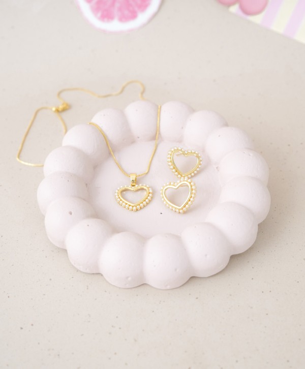 Set aretes y collar corazón perlita