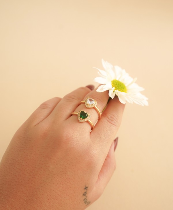 Anillo destello de corazón