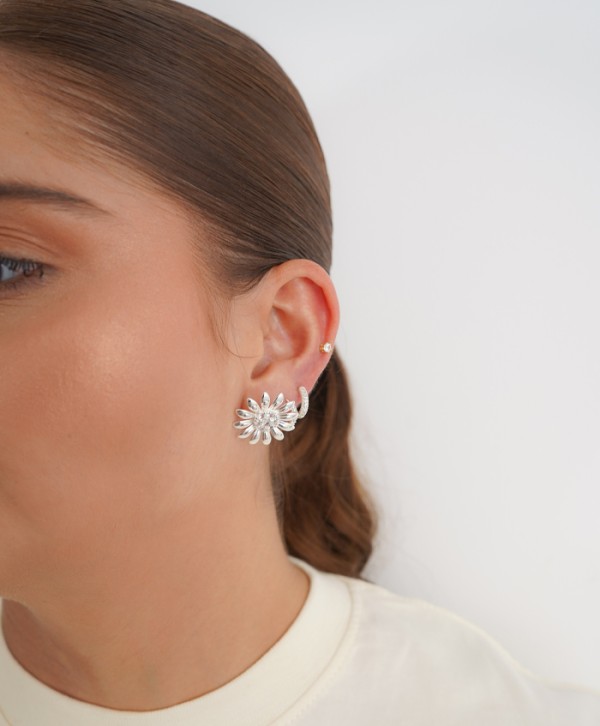 Aretes pétalo