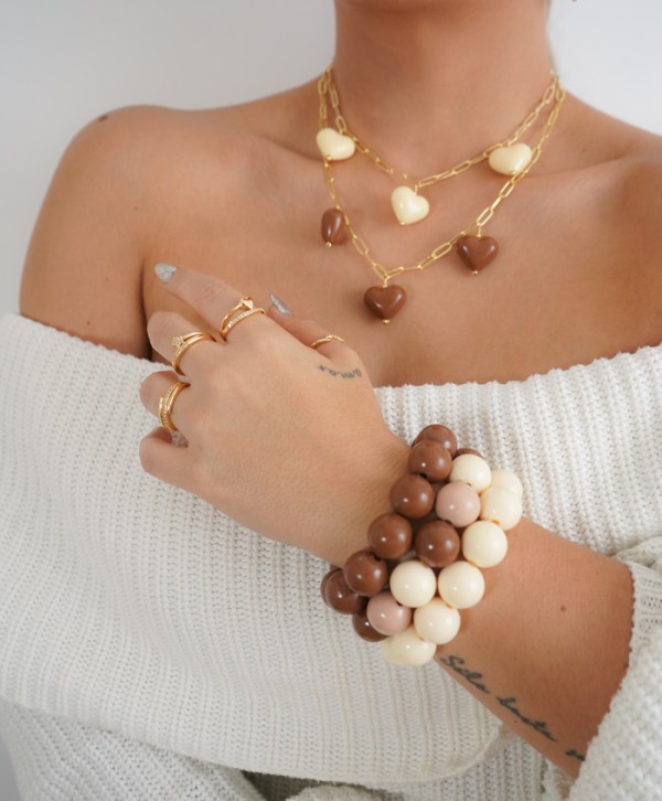 Collar corazonada