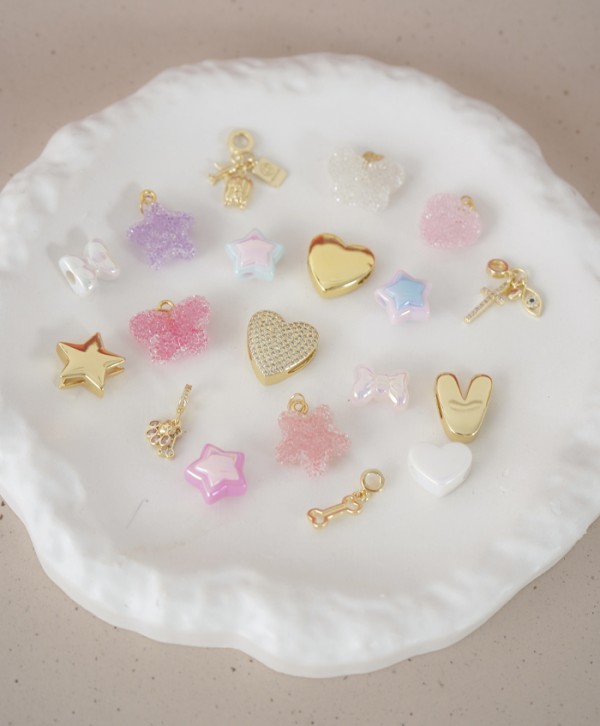 Charms golden