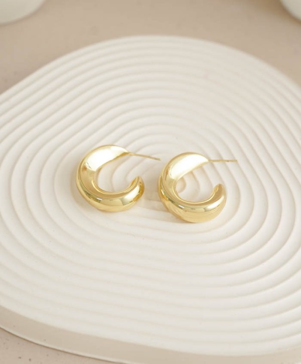 Aretes aurum