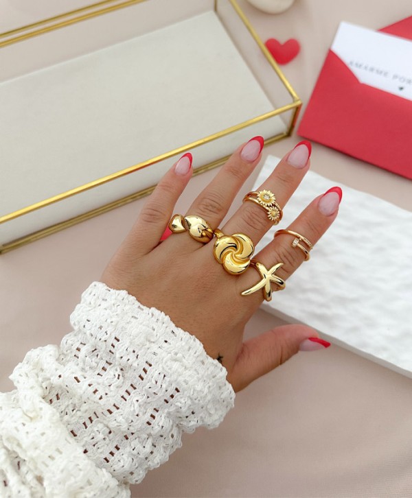 Anillo clavo