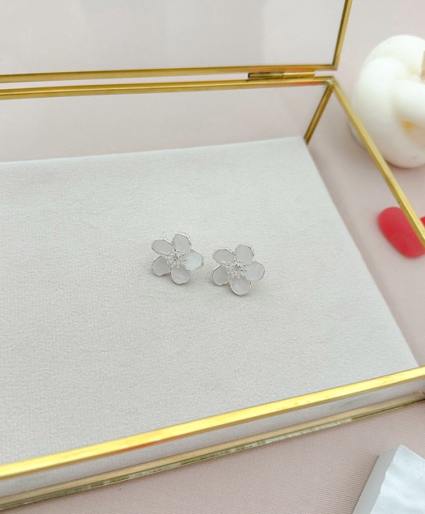 Aretes azucena