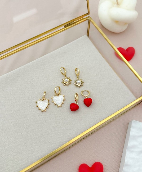 Amore earrings