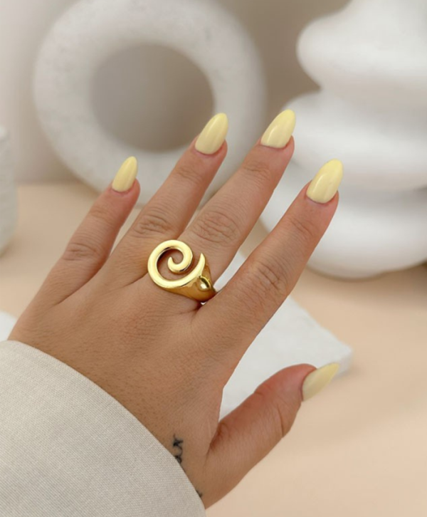 Golden spiral ring