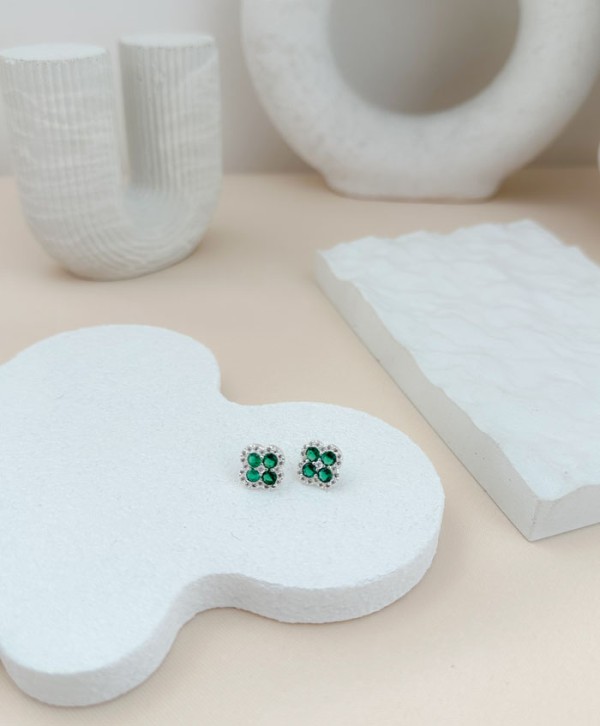 Aretes clover shine