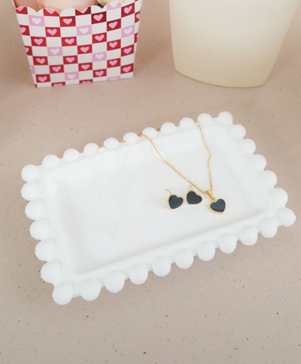 Set aretes y collar love me