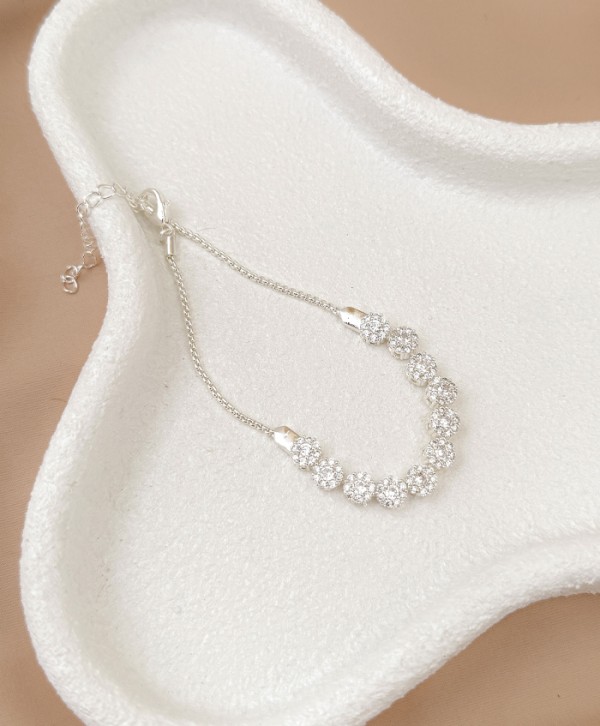 Diamond bracelet